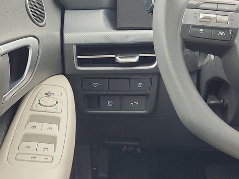 Used 2024 Hyundai Sonata SEL AWD/4WD image 13