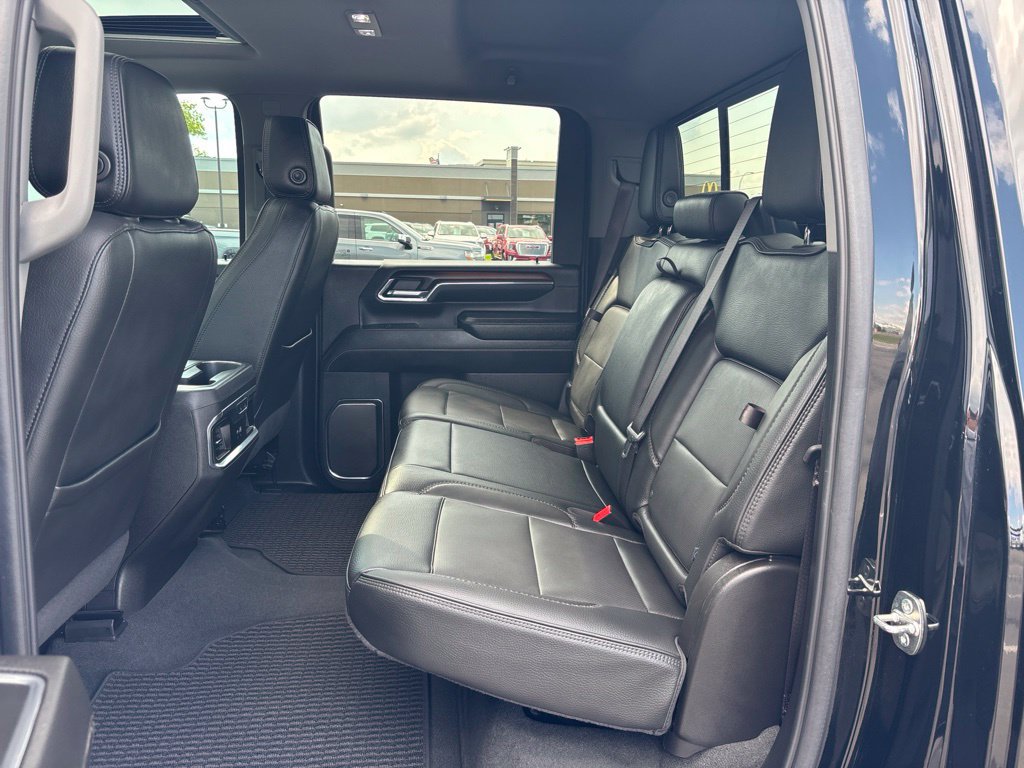 Used 2024 GMC Sierra 2500 Denali w/ Denali Reserve Package AWD/4WD image 28