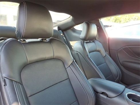 Used 2024 Ford Mustang GT Premium image 20