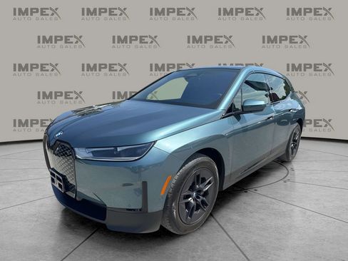 Used 2023 BMW iX xDrive50 w/ Convenience Package AWD/4WD image 1
