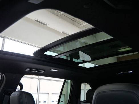 New 2026 Buick Enclave Avenir w/ Super Cruise Package image 12