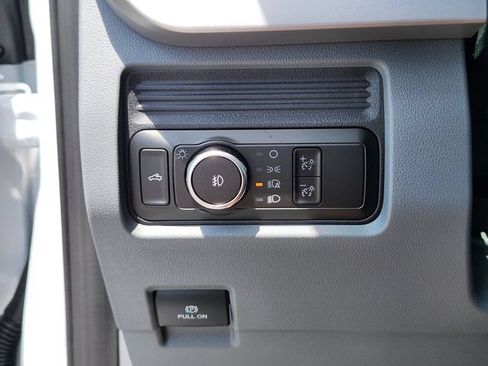 New 2026 Ford F250 XL w/ STX Appearance Package AWD/4WD image 23