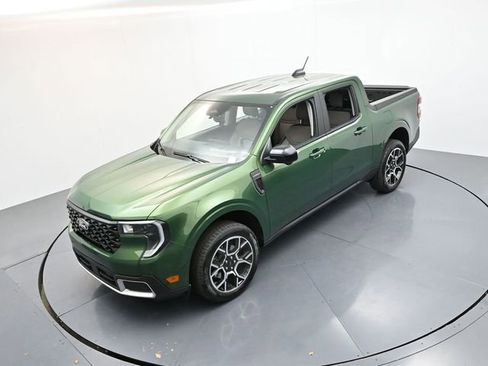 Used 2025 Ford Maverick Lariat w/ 4K Tow Package image 23