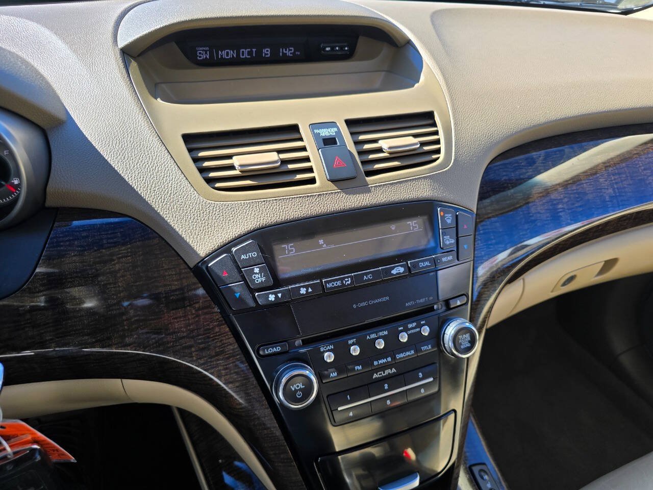 Used 2012 Acura MDX AWD/4WD image 17