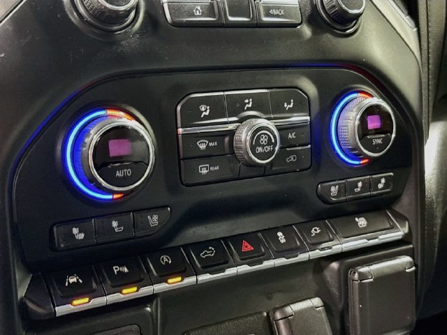 Used 2019 Chevrolet Silverado 1500 LTZ AWD/4WD image 13