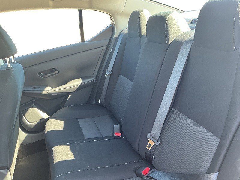 Used 2025 Nissan Sentra SV FWD image 13