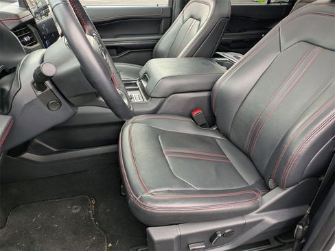 Used 2024 Ford Expedition Max Limited image 16