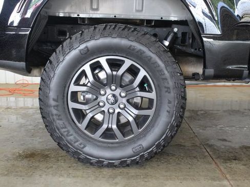 Used 2025 Ford F150 Tremor AWD/4WD image 30