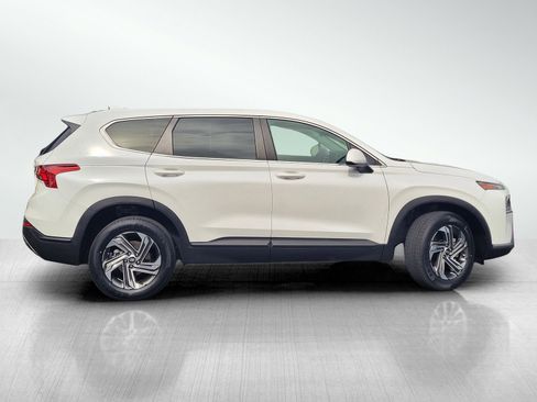 Used 2022 Hyundai Santa Fe SE image 3