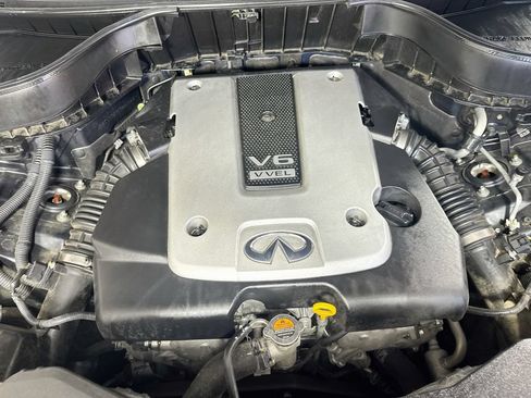 Used 2015 INFINITI QX70 AWD w/ Premium Package image 42