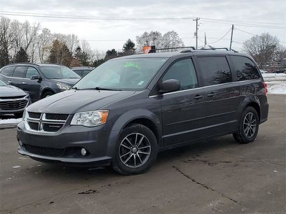 Used 2017 Dodge Grand Caravan SXT