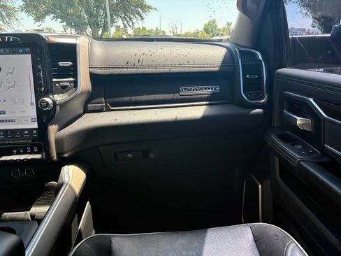Used 2022 RAM 2500 Laramie AWD/4WD image 8