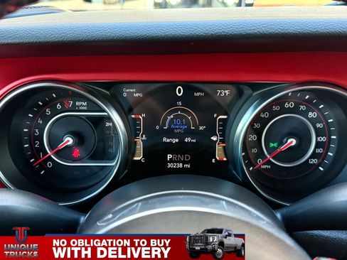 Used 2022 Jeep Gladiator Rubicon w/ Cold Weather Group image 36