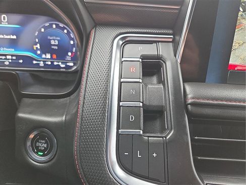 Used 2023 Chevrolet Tahoe RST image 15