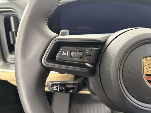 New 2026 Porsche Cayenne E-Hybrid Coupe image 38