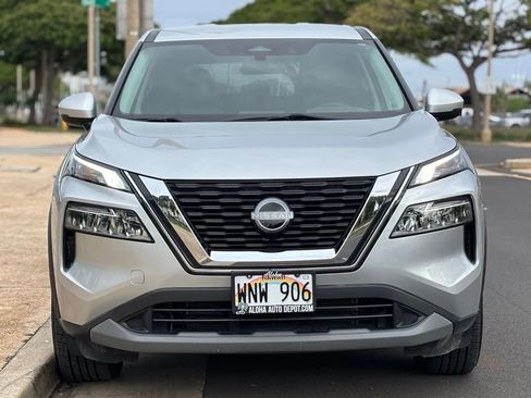 Used 2022 Nissan Rogue SV image 7