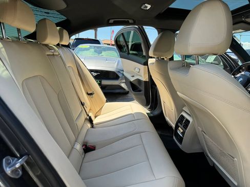 Used 2021 BMW 330e w/ Premium Package RWD image 18