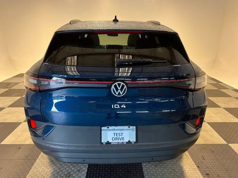 Certified 2023 Volkswagen ID.4 S RWD image 4