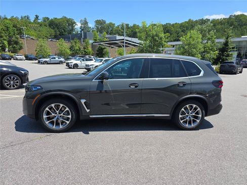 New 2026 BMW X5 xDrive50e w/ Climate Comfort Package AWD/4WD image 6