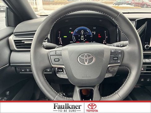 Certified 2025 Toyota Camry SE image 25