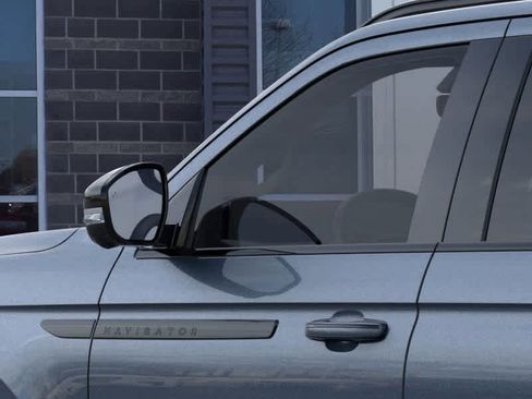 New 2026 Lincoln Navigator L Reserve w/ Jet Appearance Package image 20