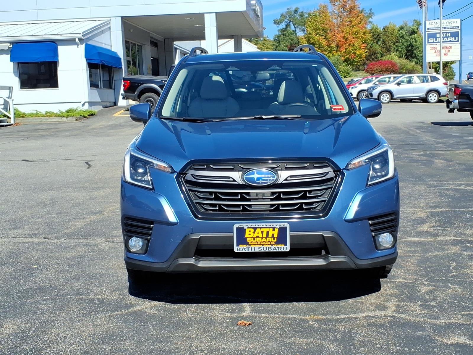 Used 2022 Subaru Forester Limited AWD/4WD image 2