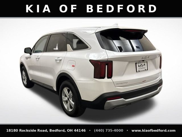 Used 2026 Kia Sorento LX FWD image 8
