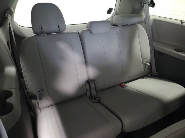 Certified 2017 Toyota Sienna XLE w/ XLE Navigation Package AWD/4WD image 16