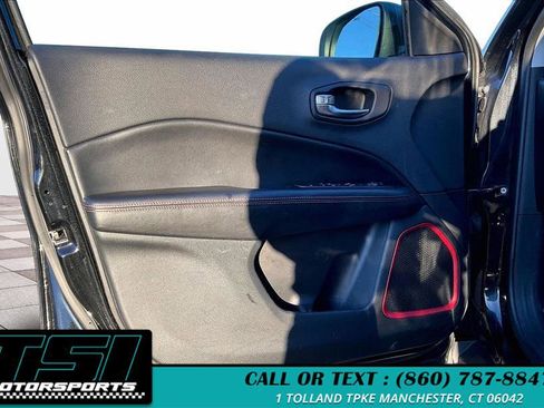 Used 2020 Jeep Compass Trailhawk image 22