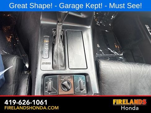 Used 1994 Chevrolet Corvette Coupe RWD image 21