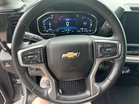 Certified 2024 Chevrolet Silverado 1500 LT AWD/4WD image 13