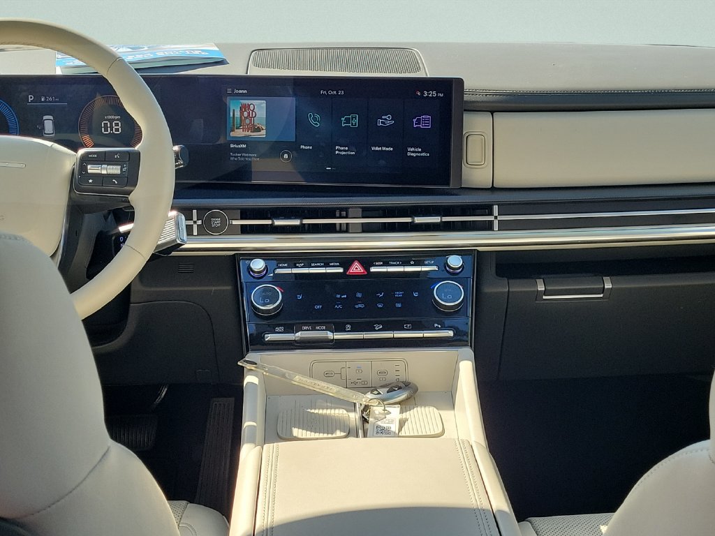 Certified 2025 Hyundai Santa Fe SEL FWD image 15