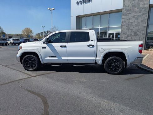 Used 2021 Toyota Tundra SR5 w/ SR5 Leather Package image 8