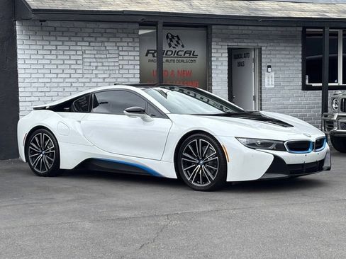 Used 2019 BMW i8 Coupe AWD/4WD image 10
