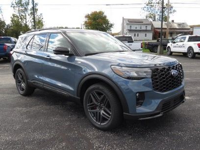New 2025 Ford Explorer ST-Line