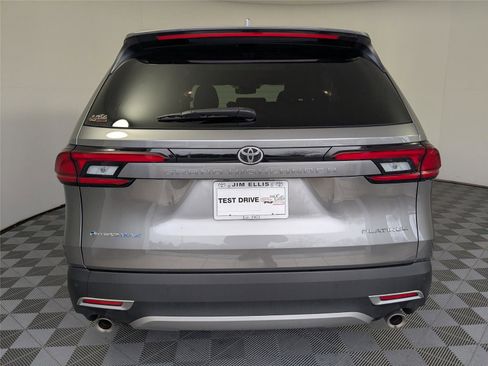 Certified 2026 Toyota Grand Highlander AWD Hybrid image 6