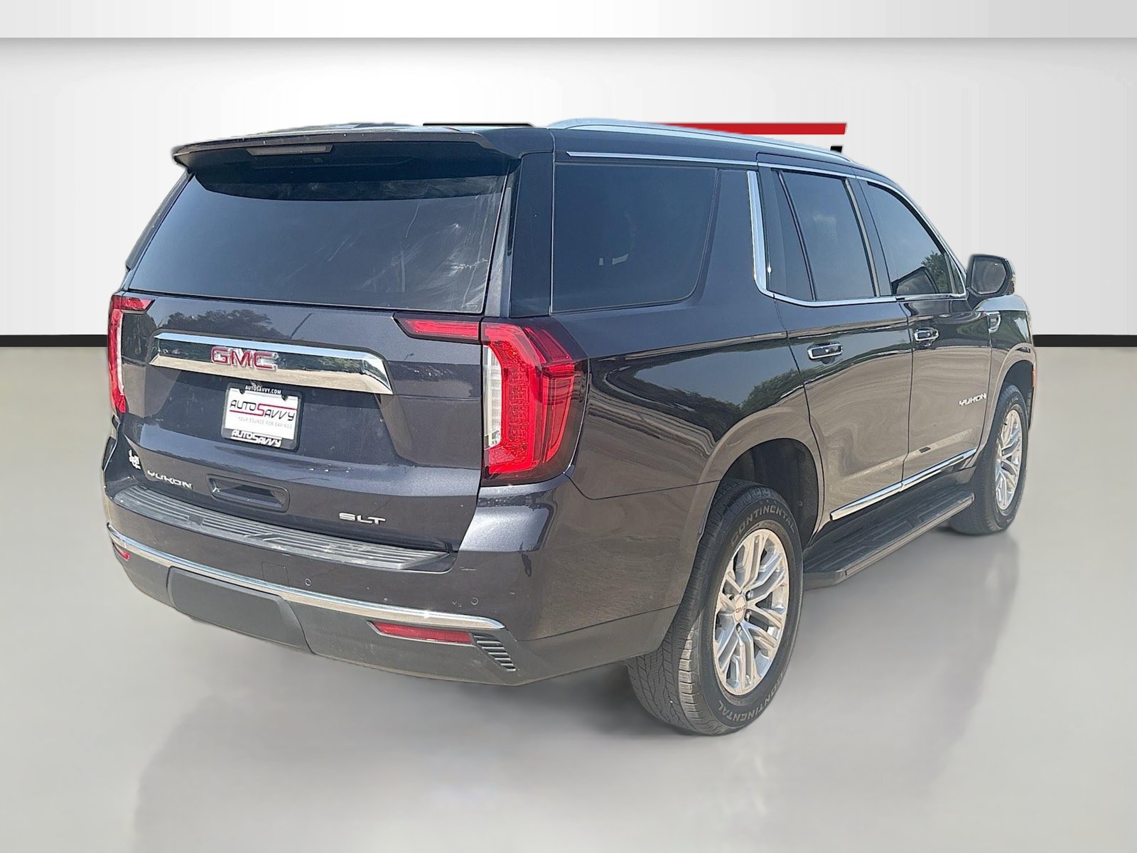 Used 2024 GMC Yukon SLT w/ SLT Luxury Package RWD image 7