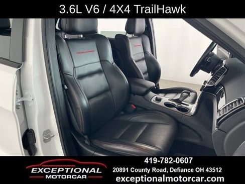Used 2021 Jeep Grand Cherokee Trailhawk w/ Trailhawk Luxury Group AWD/4WD image 50