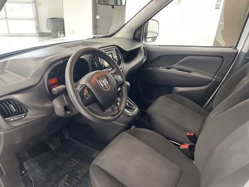 Used 2022 RAM ProMaster City Tradesman FWD image 16