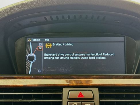 Used 2011 BMW 328i Sedan RWD image 17