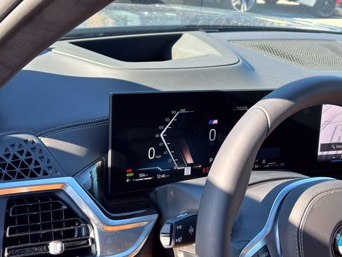 New 2026 BMW X7 xDrive40i w/ M Sport Package image 12