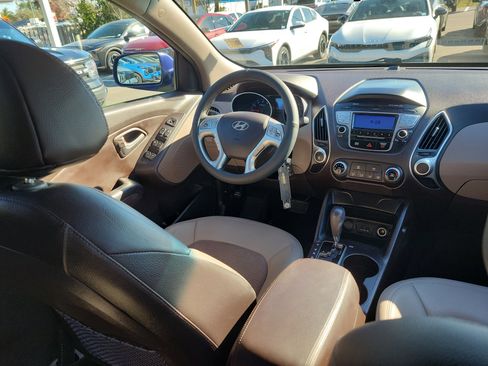 Used 2012 Hyundai Tucson GLS image 13