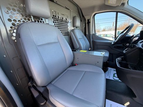 Used 2018 Ford Transit 250 148 Low Roof w/ Exterior Upgrade Package image 25