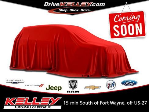 Used 2018 Chevrolet Silverado 1500 LT w/ All Star Edition AWD/4WD image 2