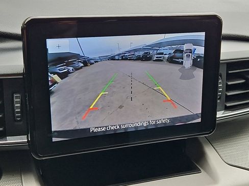 Used 2023 Ford Explorer XLT w/ Equipment Group 202A image 14