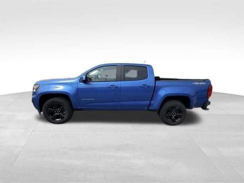 Certified 2022 Chevrolet Colorado LT w/ Luxury Package AWD/4WD image 3
