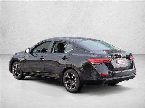 Used 2024 Nissan Sentra SV FWD image 8