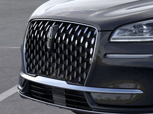 New 2026 Lincoln Corsair Reserve image 17