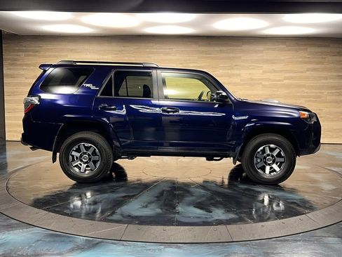Used 2024 Toyota 4Runner TRD Off-Road image 15
