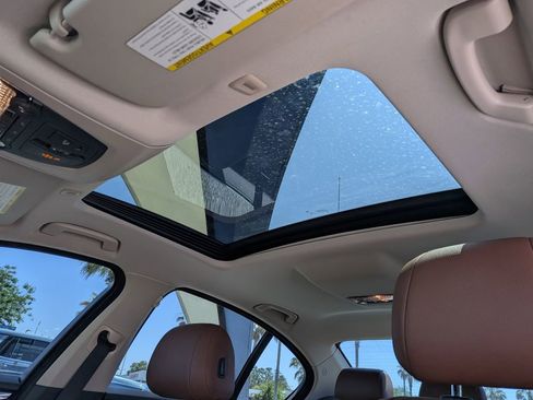 Used 2016 BMW 528i Sedan RWD image 18